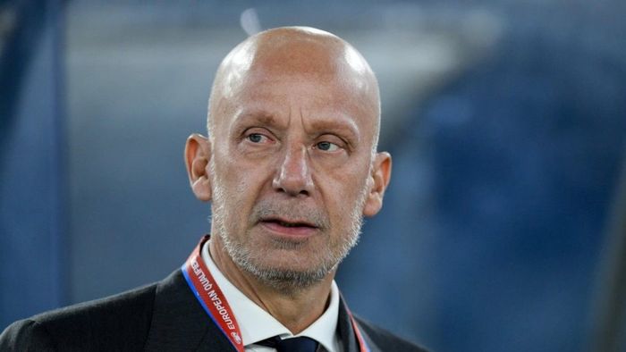 Amintirile memorabile ale fotbalistului care a fost în tribune la Dinamo - Sampdoria și apoi l-a înfruntat pe Gianluca Vialli: „Prodan nici nu se vedea între ei!” | EXCLUSIV