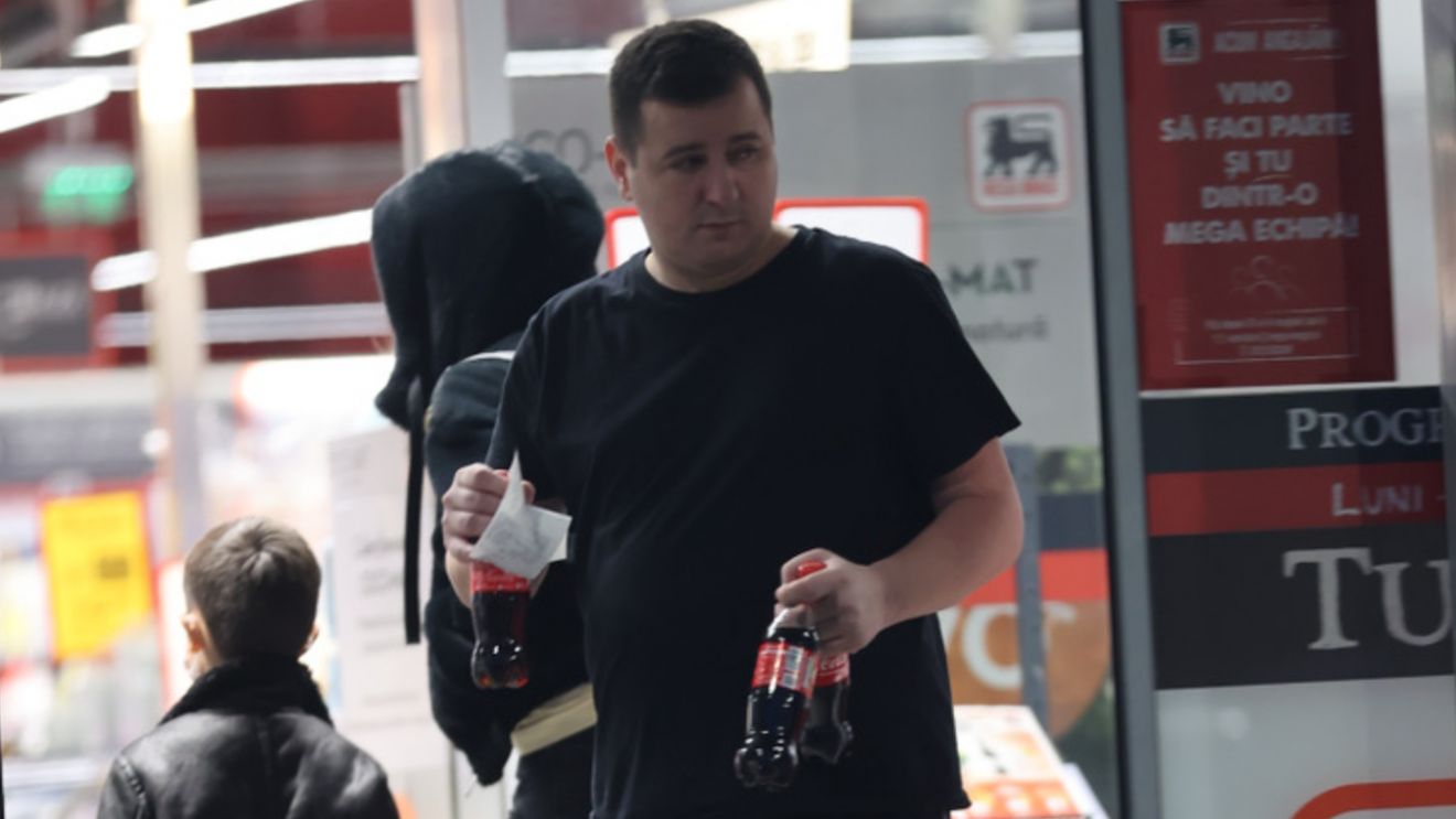 Ce mai face Ianis Zicu după ce a plecat de la Unirea Constanța: s-a îngrășat și conduce mașina soției lui Ciprian Marica | FOTO EXCLUSIV