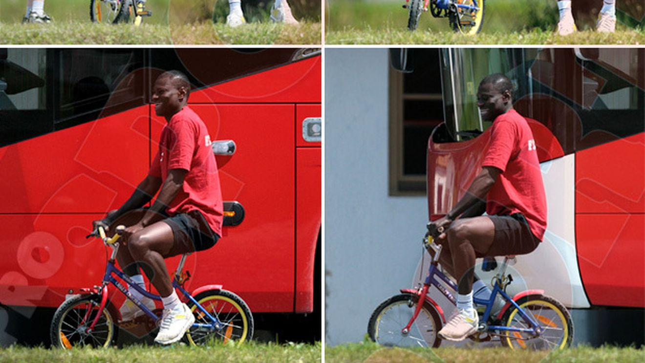 SUPERFOTO** Ousmane N'Doye a "furat" bicicleta unui copil :)
