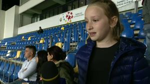De vorbă cu Anastasia Radu, sora căpitanului naționalei de tineret: "Sunt cea mai norocoasă fată, e cel mai bun frate din lume! Îi mulțumesc"