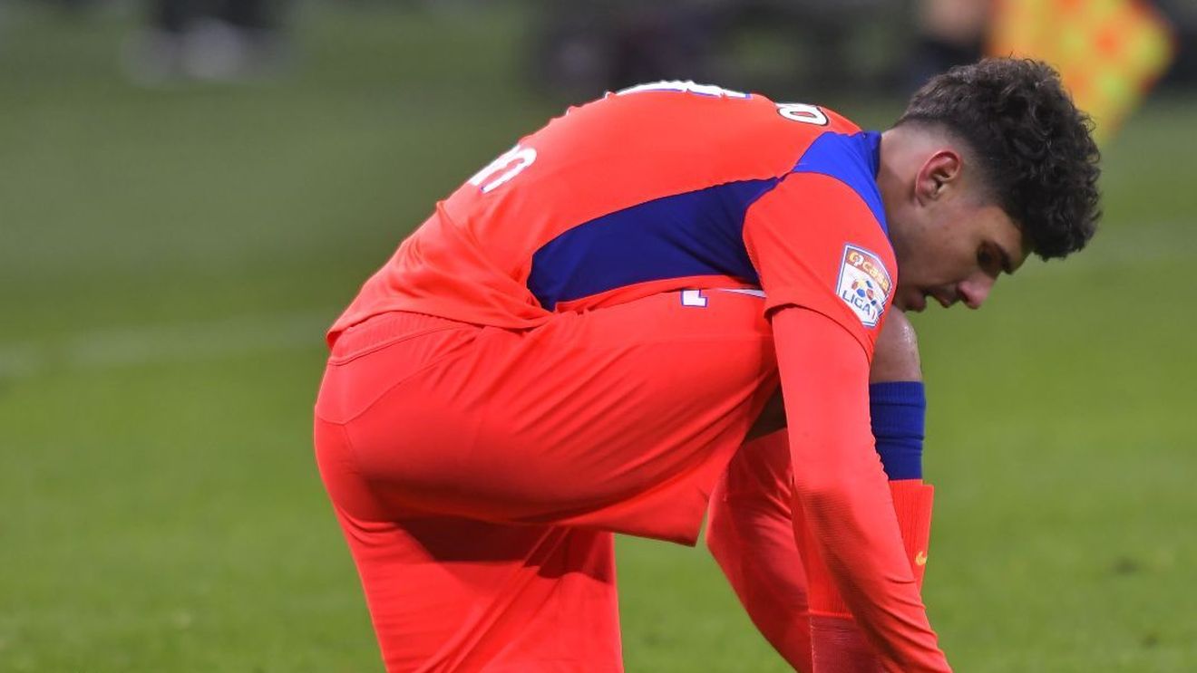 Continuă declinul lui Florinel Coman! Patronul Gigi Becali face o „radiografie” sinceră a situației fotbalistului pe care spera să ia zeci de milioane de euro, dar care acum pare mai degrabă o rezervă la FCSB: „Cred că îi e și frică”