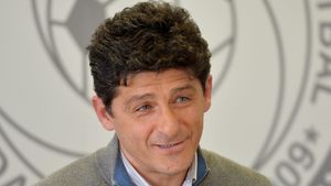 Miodrag Belodedici, cucerit de Gigi Becali: „Ne aducea și brânză când stăteam cu Gică Hagi în garsonieră"