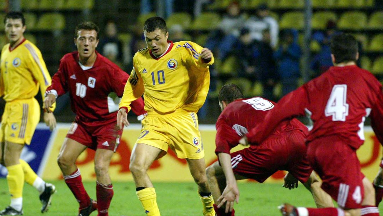 EXCLUSIV | Eram pe felie cu Adi Ilie, în urmă cu 20 de ani. Explicația golului uluitor înscris de "Cobra", împotriva Columbiei, la CM din Franța. Un apropiat scoate în evidență secretul fostului atacant 