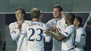 Profil de super star! VIDEO: Fanii i-au făcut o surpriză lui Chiricheș pe Youtube