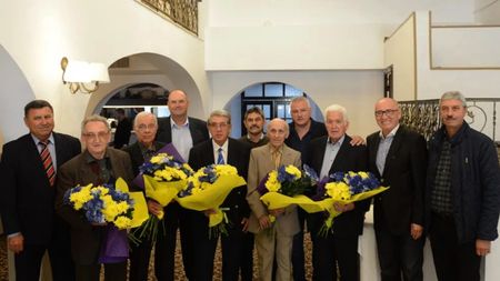 Încă o legendă a Petrolului a demisionat din conducerea clubului, după decizia menținerii ca antrenor a lui Viorel Moldovan. Finanțatorul e numit dictator: ”Nu vreau să fiu părtaș la prăbușirea FC Petrolul!”