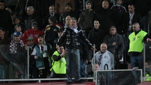 Final apoteotic pentru Șumi cu Steaua! A fost sunat de Becali:** "Băi, lampă mică! Cum să bați tu?" Ilie Stan va fi invidios după mesajul primit de fostul rapidist