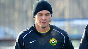 Atenție, Traore! Dan Petrescu a luat un internațional costarican deținător al unei Ghete de Aur!** VIDEO