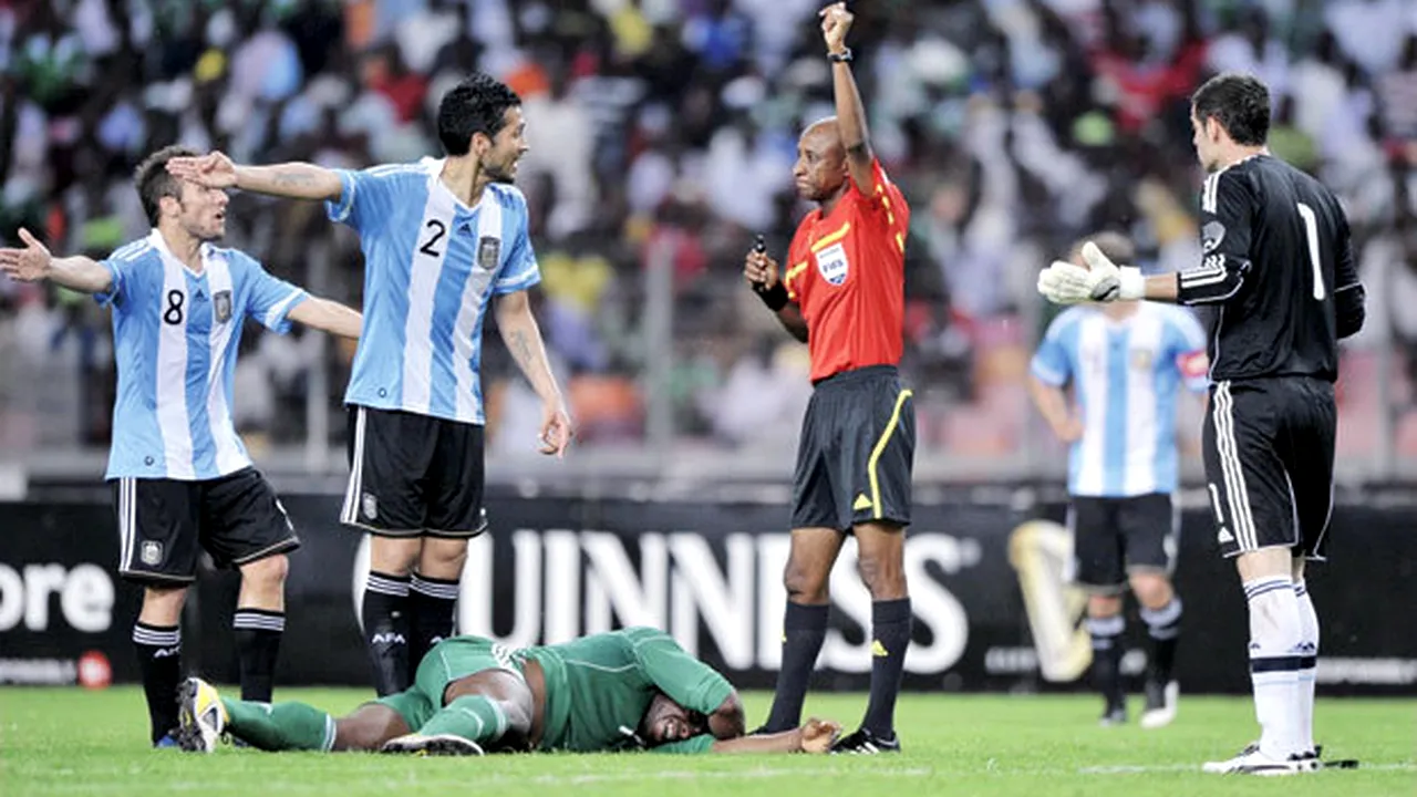 Dat dispărut!** Un arbitru nigerian e de negăsit de 6 luni, după ce FIFA a început să ancheteze amicalul dintre Argentina și Nigeria!