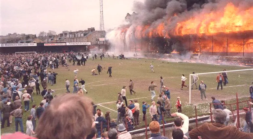 Zi de doliu în Anglia. Se împlinesc 29 de ani de la tragedia de pe Valley Parade, care a dus la moartea a 56 de persoane