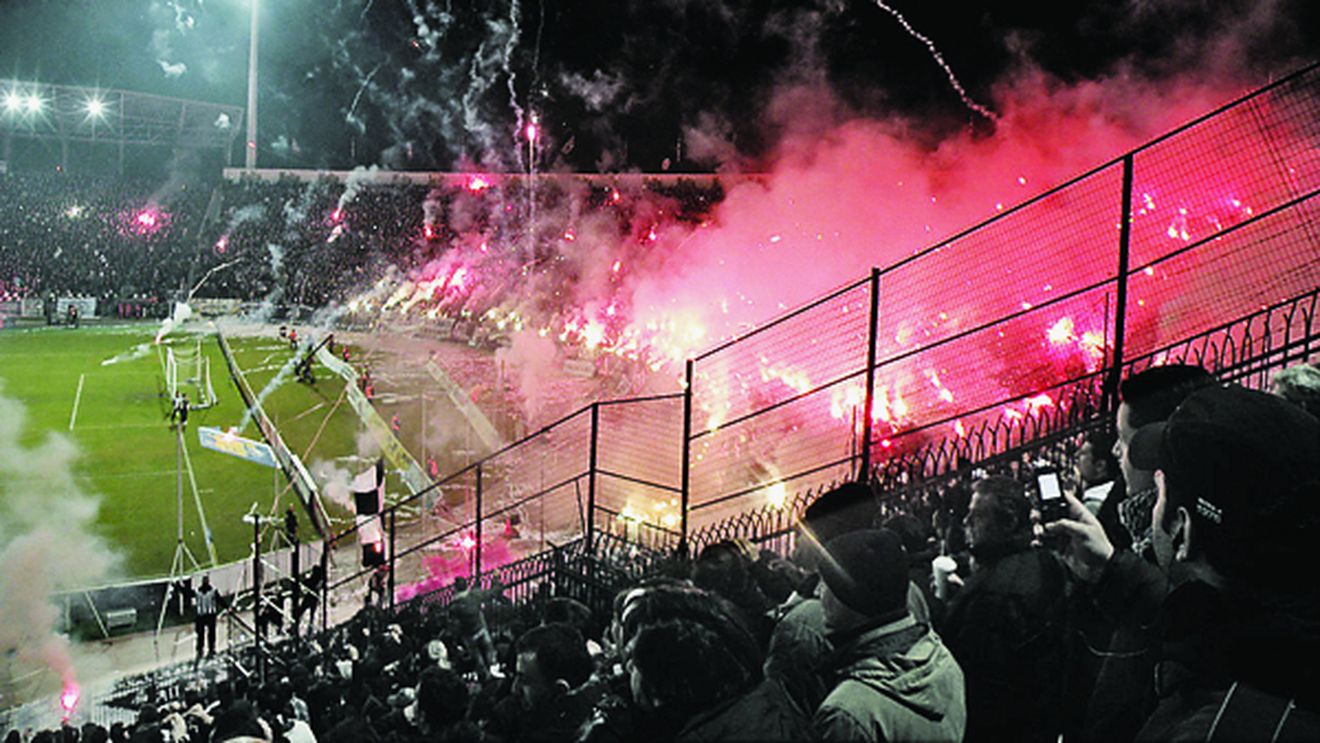 PAOK, clubul condus de suporteri!** De ce a fost retras tricoul cu numărul 12