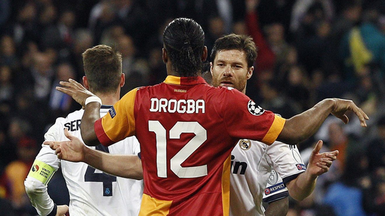 Mourinho, declarații emoționante la adresa lui Drogba și Sneijder: ** "Fac parte din familia mea!"