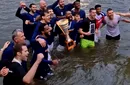 Baie în râul Someș pentu baschetbaliști! U BT Cluj a câștigat titlul național | VIDEO