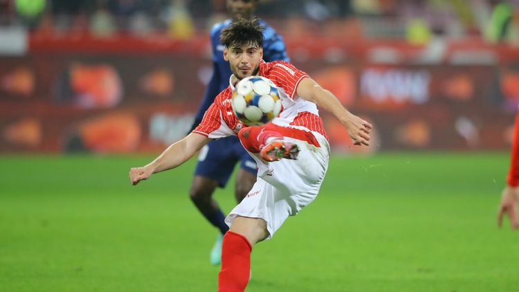 Andrei Nicolescu i-a tăiat orice speranță lui Adrian Mazilu în duelul cu Danny Armstrong! Transferul de la Dinamo pare inevitabil