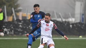 Atacantul lui FCSB s-a transferat în Superliga. Anunț oficial despre plecare