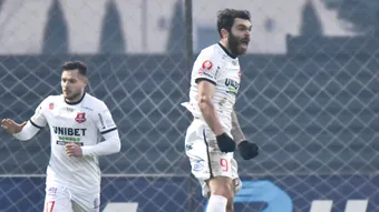 Aroganță față de FC Hermannstadt a lui Aurelian Chițu: spune că a ales Știința Poli Timișoara fiindcă a vrut să joace la o echipă cu suporteri și tradiție! Bănățenii au semnat și cu un jucător de la Sănătatea Cluj