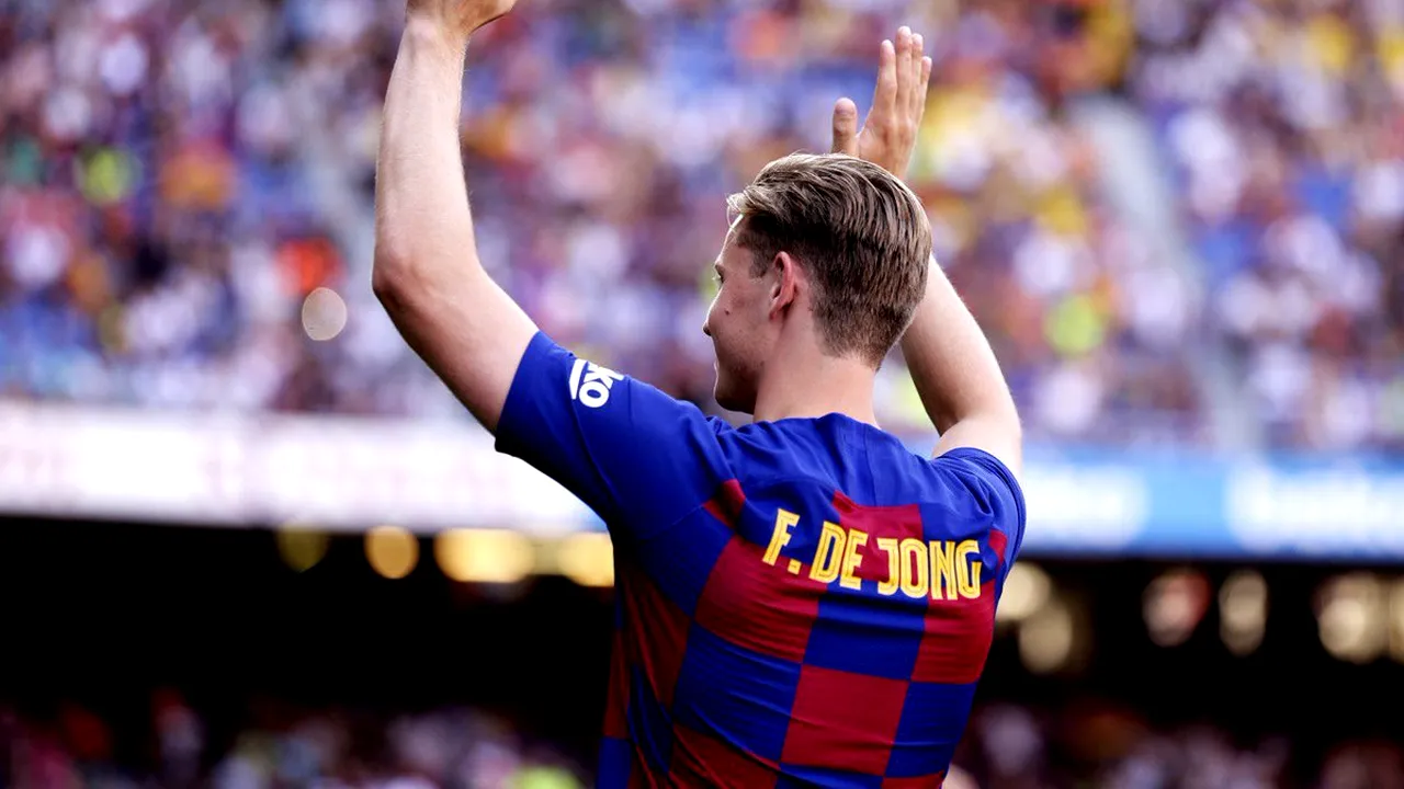 OFICIAL | Frenkie de Jong, prezentat la Barcelona! Mii de fani au venit să-l vadă pe olandezul pe care catalanii au plătit 75 de milioane: 