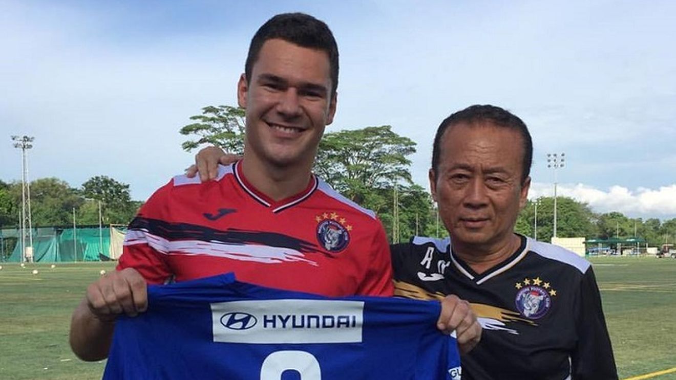 EXCLUSIV | Cel mai cunoscut român în Singapore. "Operația s-a dovedit o decizie bună"