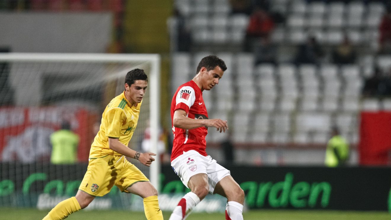 Bucureștiul l-a scăpat printre degete și acum cota sa a EXPLODAT!** Prețul i-a crescut cu 1.500% față de începutul sezonului! Cine a dat lovitura în 2011-2012