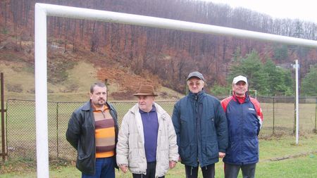 Anina, cumpăna lui Crăciunescu