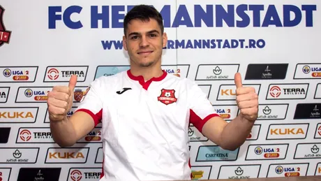 Daniel Paraschiv e convins că la FC Hermannstadt este un mediu în care orice fotbalist poate să progreseze: ”Sunt foarte mulți fotbaliști ofensivi cu mare calitate. Trebuie să mă pregătesc și mai bine, să devin golgheter”