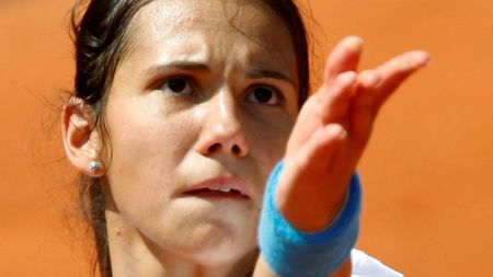 A renăscut Raluca Olaru