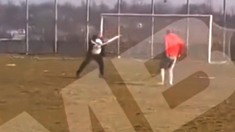 Halucinant: bătaie cu parul în Călărași! Scene demne de oameni sălbatici, chiar de Ziua Femeii