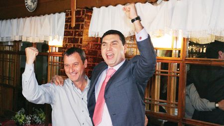 Borcea: „Mircea, vino urgent!"