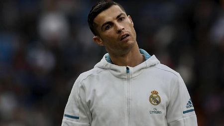 Real Madrid s-a distrat cu Deportivo Alaves pe Santiago Bernabeu! Tripleta BBC, din nou "on fire". Ronaldo a reușit o dublă