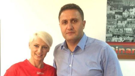 Noua echipă a lui Dinamo a dat prima lovitură! Ramona Farcău a semnat cu gruparea din Ștefan cel Mare. "Anul acesta se poartă alb-roșu, iar eu sunt în trend"