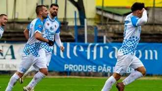 Corvinul Hunedoara se uită de sus la adversare. Alexandru Neacșa, declarație ușor arogantă: ”Vrem să câștigăm play-off-ul înainte să înceapă! Nu-mi pasă cum joacă adversarele”