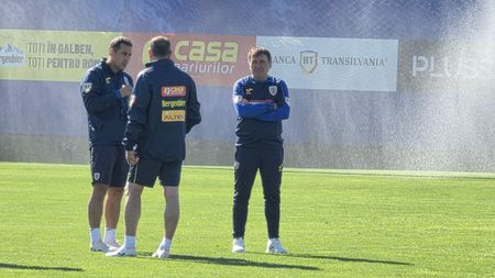 Gestul-simbol prin care Gică Hagi a decretat că joaca s-a terminat! Ultimul antrenament înainte de Suedia - România. EXCLUSIV