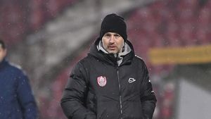 Edi Iordănescu a făcut calculele pentru titlu: „Eu nu văd Craiova ieșită din luptă” + Andrei Burcă, mesaj clar după victoria cu Sepsi: „Va fi ultima șansă”