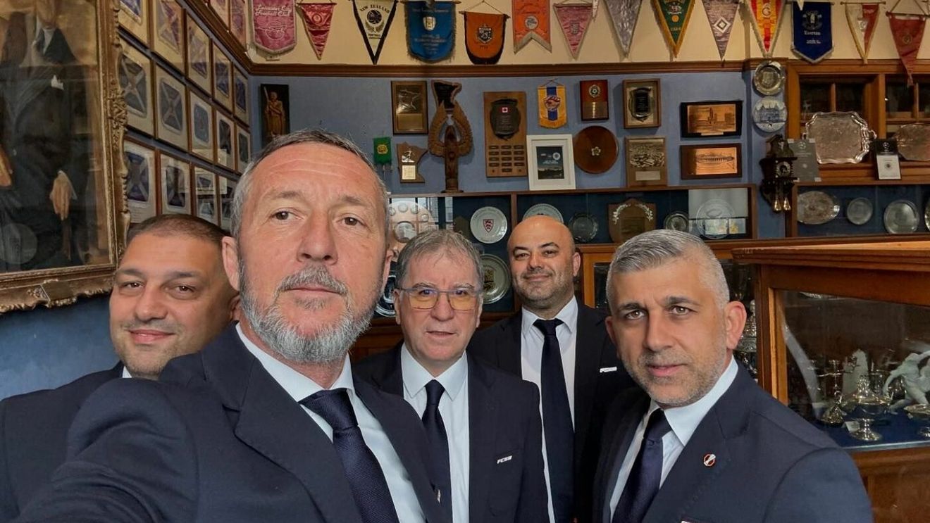 Ce a găsit Mihai Stoica, după ani de zile, la stadionul Ibrox, din Glasgow. A rămas uimit, pentru că nu se aştepta să fie tocmai acolo