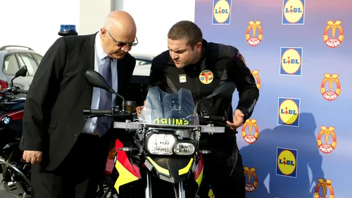 FOTO | Dotări speciale pentru SMURD. Serviciul de intervenție va avea 7 motociclete BMW F700 GS