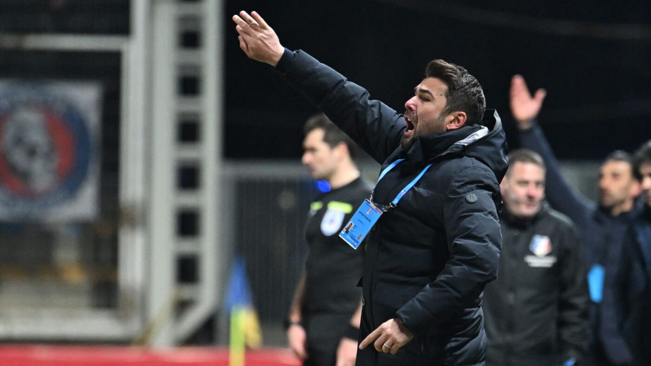 Adrian Mutu l-a distrus pe Florin Prunea: „Îl las pe marele conducător să stea pe la televizor. E vai de capul lui. E insignifiant pentru fotbalul românesc”