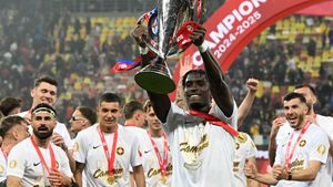 Gele a debutat la Al-Kharitiyath, dar nu a uitat de Gigi Becali și FCSB. „Din respect, nu o să zic asta!”