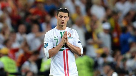 Cristiano Ronaldo se roagă să nu se realizeze transferul ăsta!** Mutarea prin care Chelsea ar intra în istoria fotbalului: "Nu e valoarea lui reală, dar atât cred că merită"