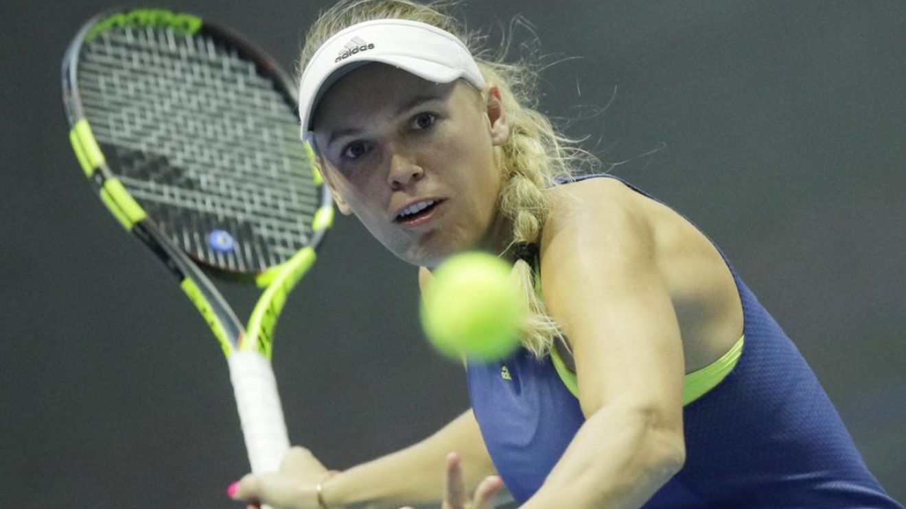"Am fost și puțin norocoasă" Primele cuvinte ale lui Wozniacki după ce și-a consolidat primul loc mondial. Ce a spus când a fost informată despre abandonul Simonei Halep: "Sincer..."