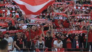 Incidente la finalul derby-ului! Iritați de fanii FCSB-ului de la tribuna a doua, dinamoviștii au sărit la bătaie. Ce s-a întâmplat după fluierul final pe Arena Națională