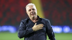 Marius Șumudică a reușit să îl impresioneze până și pe Max Gradel, fost fotbalist la echipe importante din Europa! Cum l-a caracterizat pe român