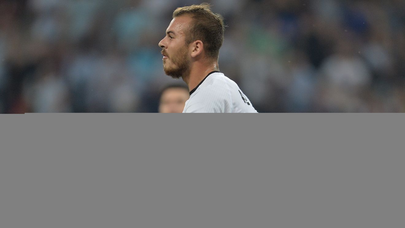 Gigi Becali a anunțat ce se întâmplă cu transferul lui Denis Alibec la Steaua, după ce atacantul Astrei s-a accidentat la genunchi