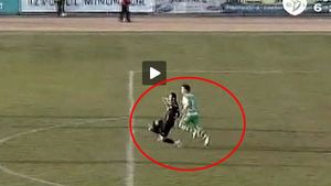 Vreți să câștigați? Aveți VOINȚĂ‚! :)** VIDEO FAZA din Liga I care rămâne în ISTORIE! Beto, faultat de aer - gol anulat