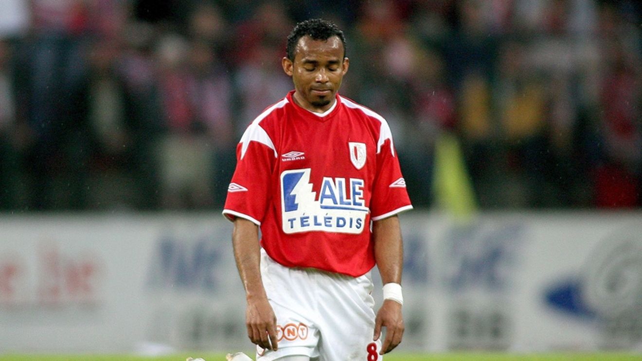 Boloni, învins la scor de Saint-Etienne