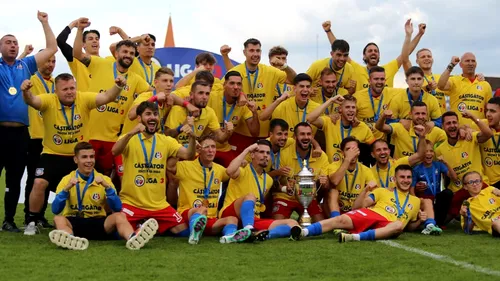 Sărbătoare mare la Oradea! 11.000 de oameni au asistat la promovarea în Liga 2 a FC Bihor, după un meci facil cu Ghiroda. ”Era anormal să ne împotmolim”