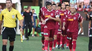 Vestiarul CFR-ului s-a "rupt"!** Motivele pentru care jucătorii se ceartă între ei, cu șefii și cu tehnicianul Sorin Cîrțu!