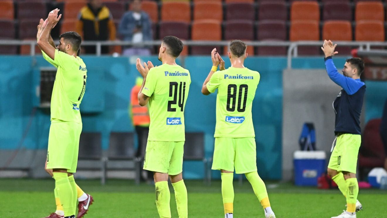 „Cu echipele mici sunt probleme de arbitraj! Pentru noi nu s-ar fi dat penalty”. Fotbalistul de la Iaşi, crescut în Giuleşti, atac împotriva centralului Iulian Călin