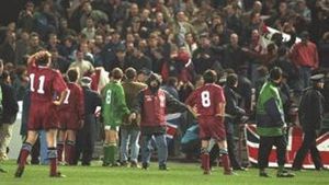 Anglia și Irlanda trec peste un conflict vechi de 16 ani!** Se pregătește primul "amical" după scenele sinistre din 1995