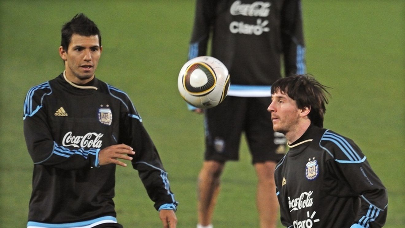 Messi l-a înnebunit pe Aguero:** "În fiecare zi mă întreabă unde voi juca!" VEZI ce-i răspunde Kun
