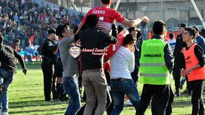 Singur, în Irak! Românul care a jucat fotbal în nordul Irakului, într-o regiune autonomă situată între Iran și Siria: "De Sărbători aveam un gol în stomac, am dormit de Revelion. Se văd semnele războiului" #România100

