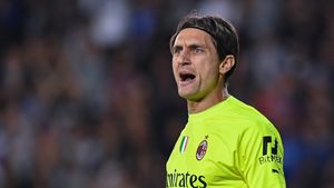 Ciprian Tătărușanu, evoluție oscilantă în cel mai nebun meci al etapei din Serie A. AC Milan a revenit senzațional în duelul cu Empoli. Cum s-a descurcat Răzvan Marin | VIDEO